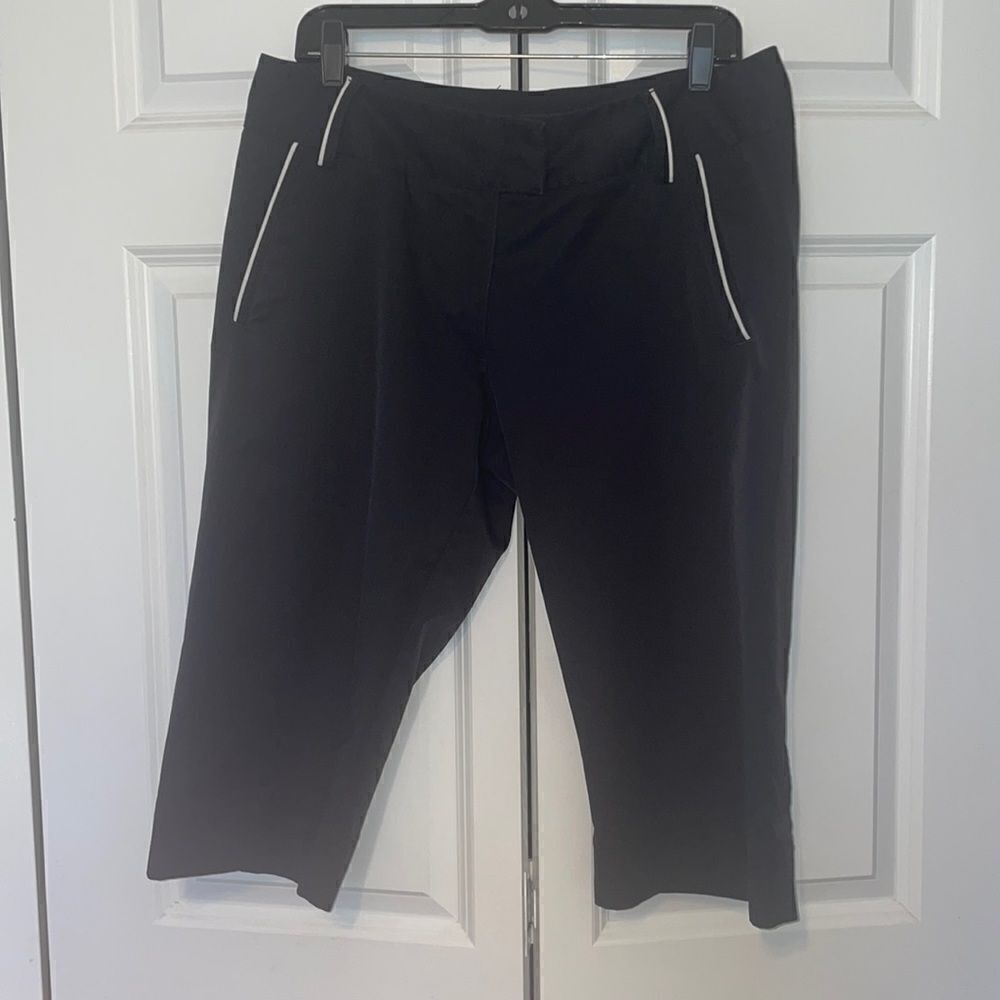 Adidas golf Capri pants 